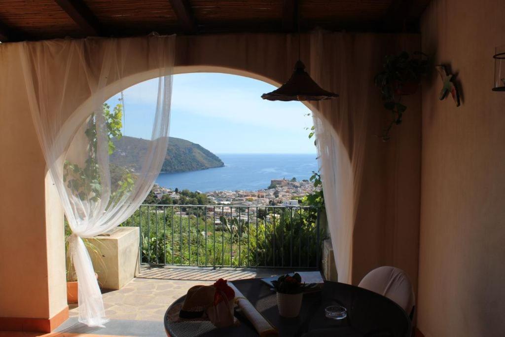Villa Hermes Case Vacanza Lipari  Exterior photo