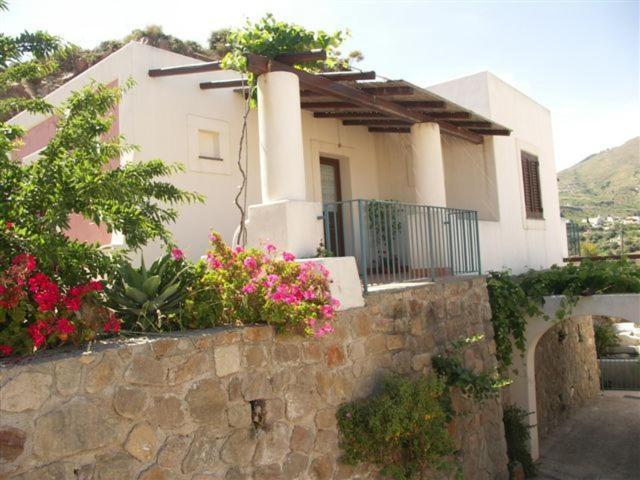 Villa Hermes Case Vacanza Lipari  Room photo